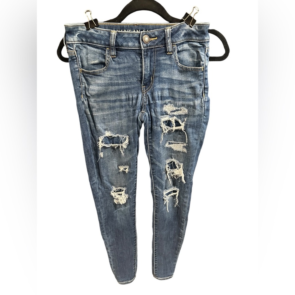 American Eagle Distressed Jeans - Size 2R